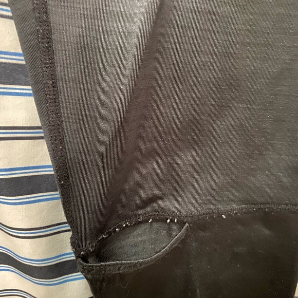 Lululemon capris - Picture 3 of 3